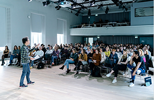 Sony_HDV-Z7-camcorder